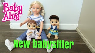 BABY ALIVE Drake And Abby Get A New babysitter