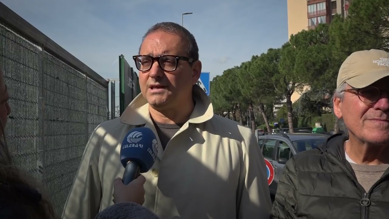 Bari, residenti di via Mitolo contro l’hub per la ricarica dei bus elettrici Amtab: sospesi i lavori