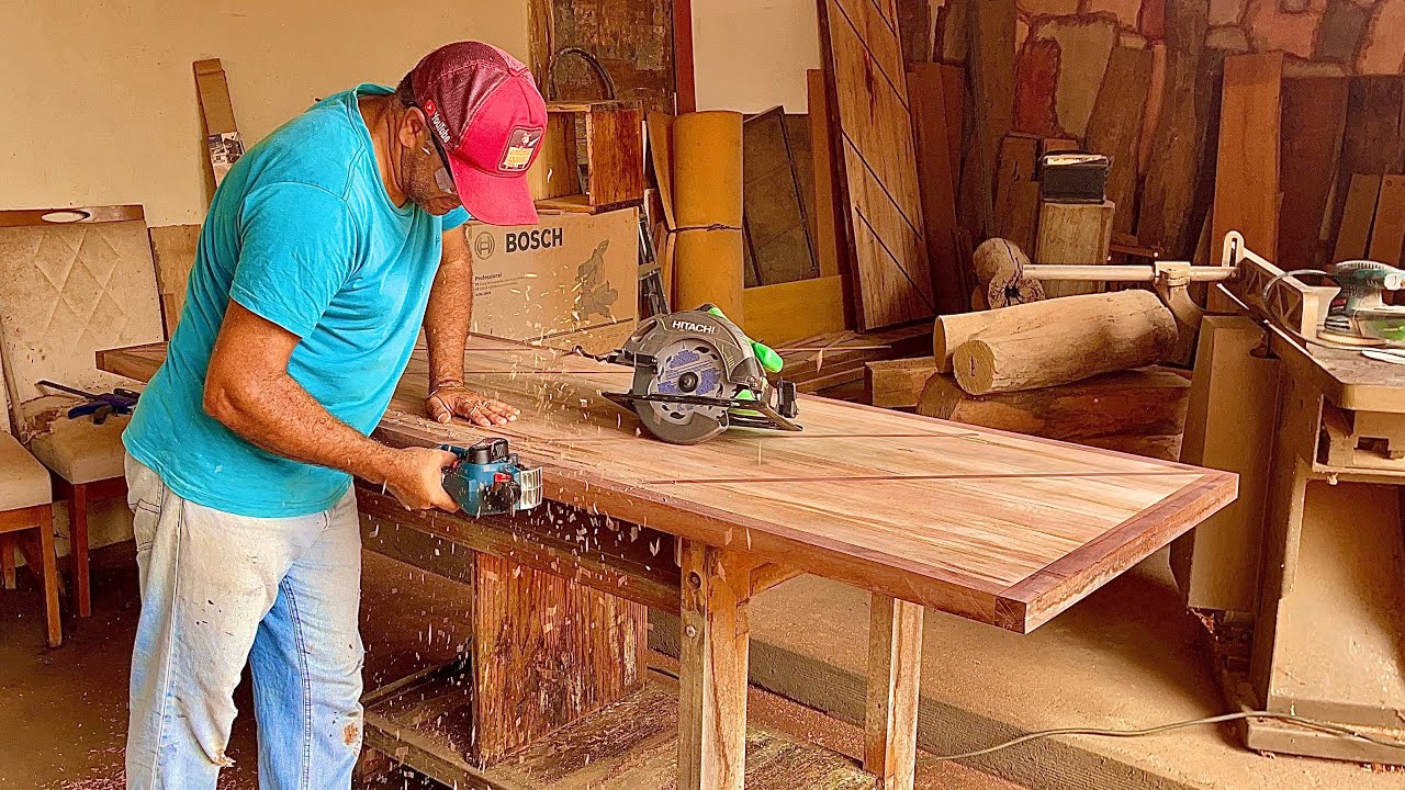 Foi Preciso Esquadrejar Todas as Portas de Madeira + Lixamento Fino Sobre o Verniz 