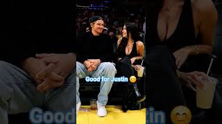 Celebrity Justin Herbert and #madisonbeer sitting courtside at the Lakers game. My GUY! 👊 Net Worth
