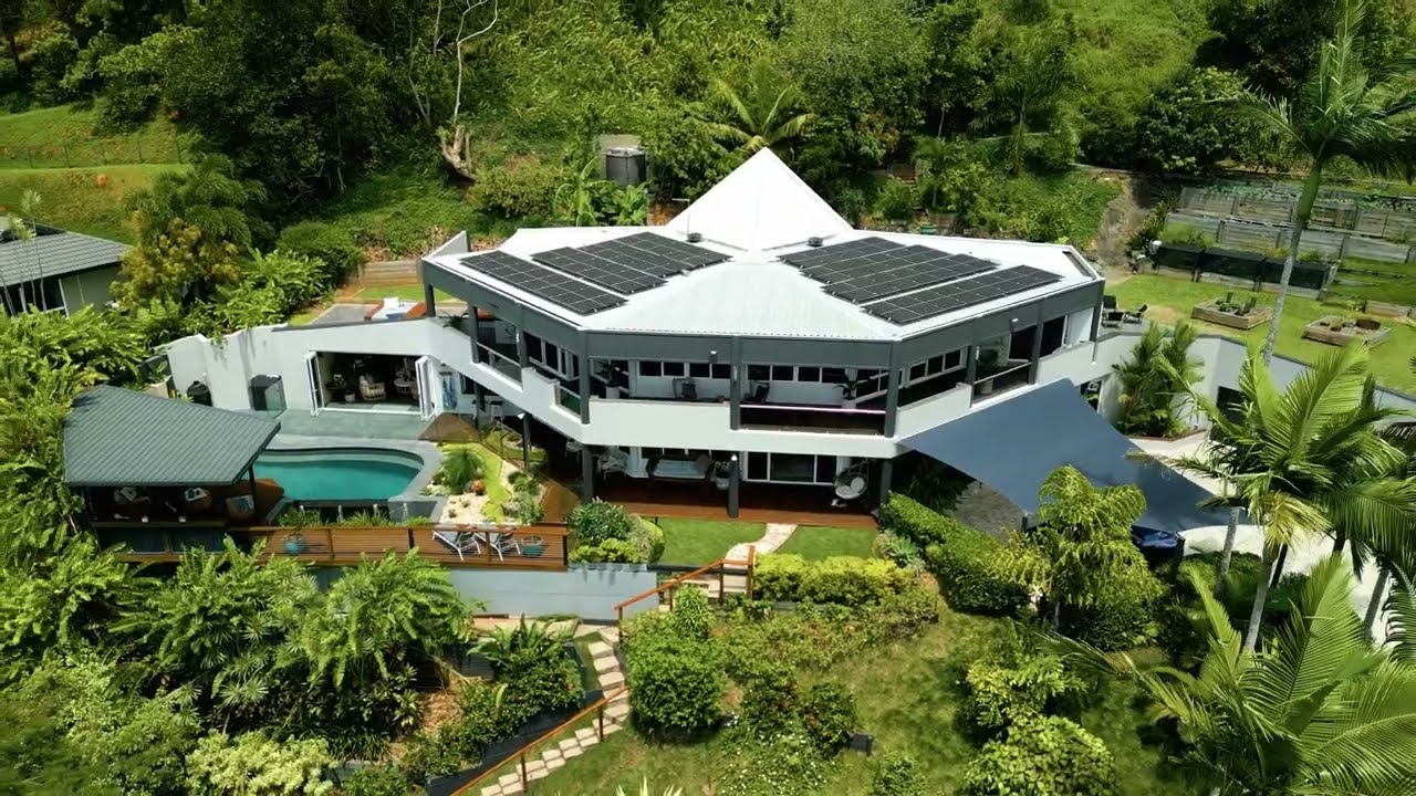 114A Hillview Crescent, Whitfield