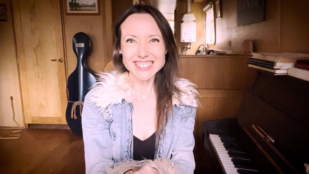 The Sheep Stealer - Folk from the Boat - Episode 141