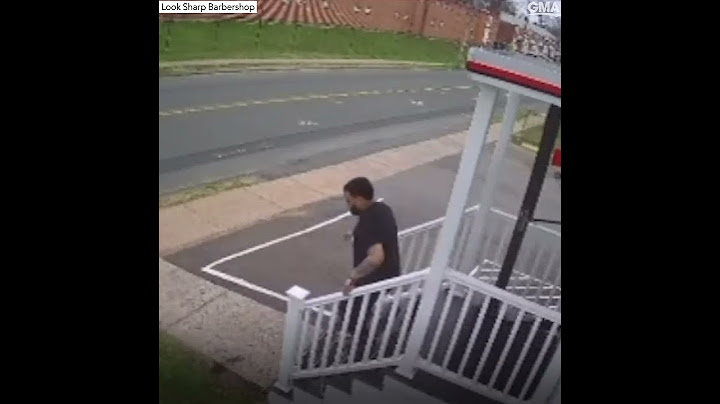 Barbers hailed as heroes for rescuing toddler from oncoming traffic