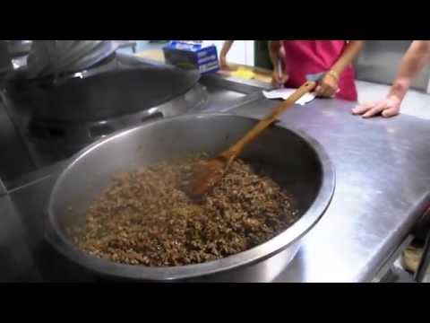 金光明寺素食養生班素肉燥 最後一定要放香油喔 ! 有香椿的