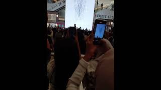 menyanyi bersama teman2 dalam konser grand opening AEON MALL Deltamas,30 Maret 2024