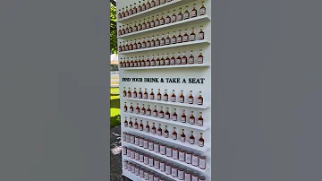 Henny Thing Is Possible Love This Escort Card Display That Doubled As Favors Weddingshorts 