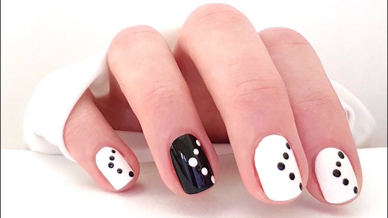 Easy Nail Art | Black and White Nail Designs without tools - YouTube