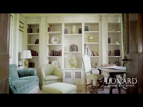 Luxury boutique hotel overlooking San Gimignano | Siena, Italy - Ref. 0392