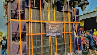 Putra Mahkota Menggelar Di Karnaval Sukoharjo Kediri Bersama Pasukan Glowing