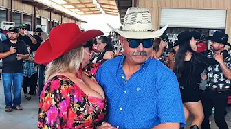 10-5 Domingo en la pulga de Alamo Texas rgv