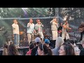 Poistebänd "Meestelt naistele" - As Long As You Love Me (Backstreet Boys cover)