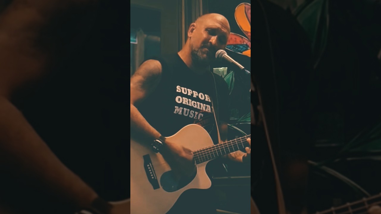 Discover Detroit Musician Martin Chaparro | 