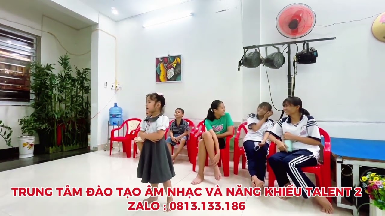 Học viên nhí 3.5 tuổi Lucky luyện thanh