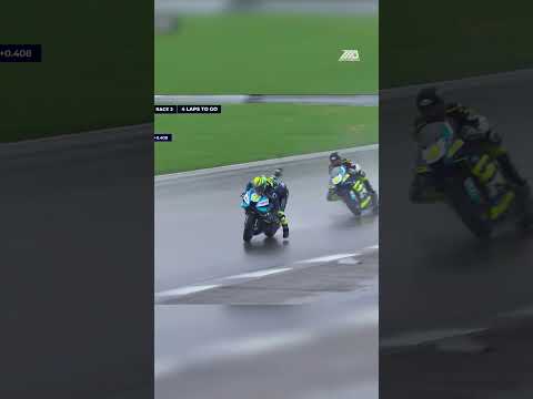 During his 50th birthday weekend, Josh Hayes secured his 89th race win in a wild and wet battle 😤