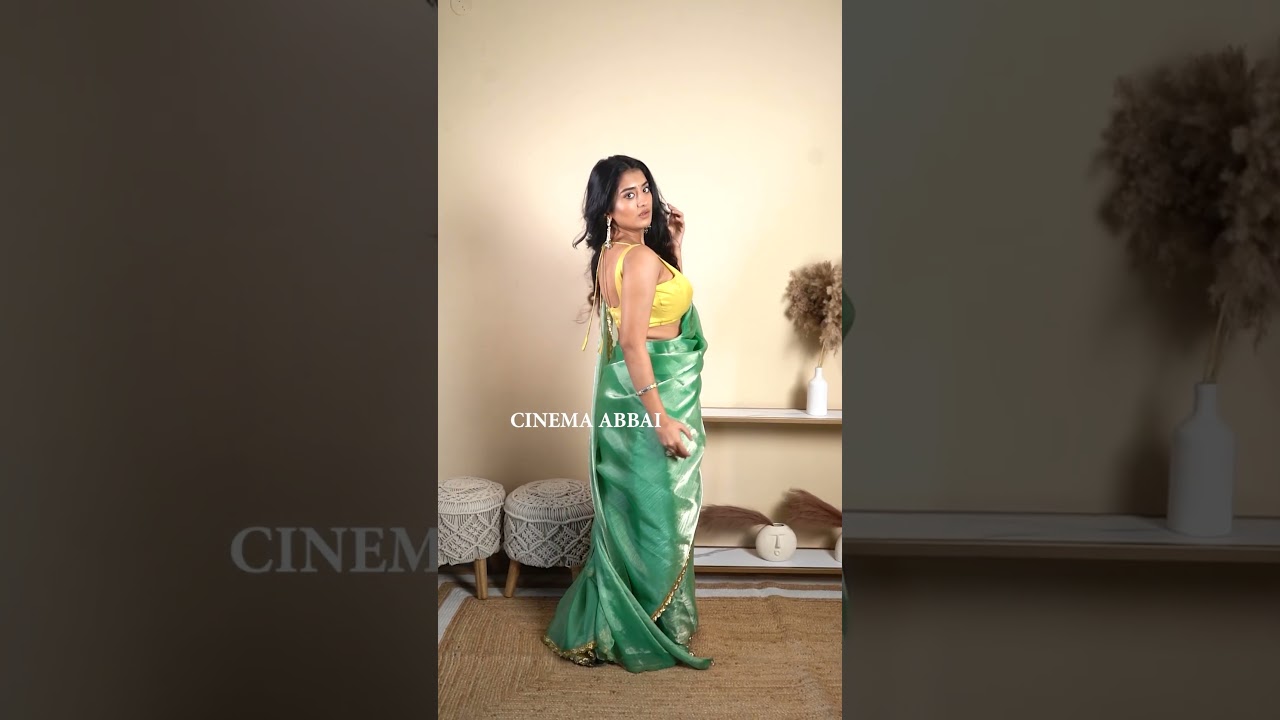 Rashi Singh Hot show #shorts #rashisingh