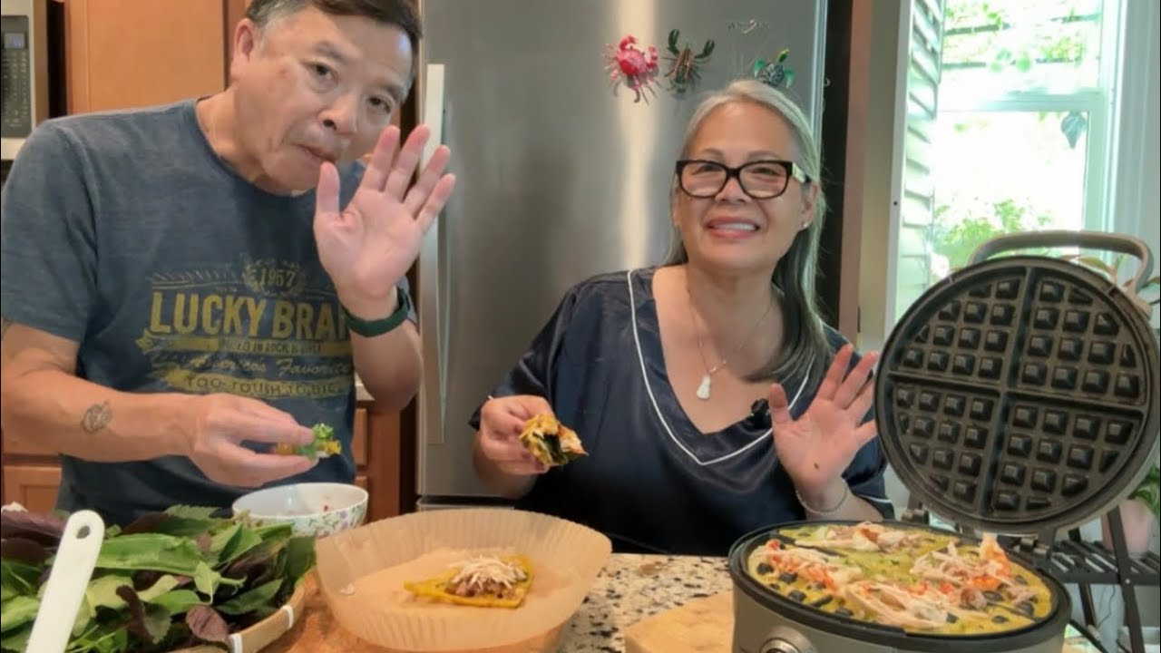 Tập 1459: Thứ Sáu Cuối Tuần Hai Vợ Chồng Làm Món Bánh Xèo Waffle Rất Ngon 😋 