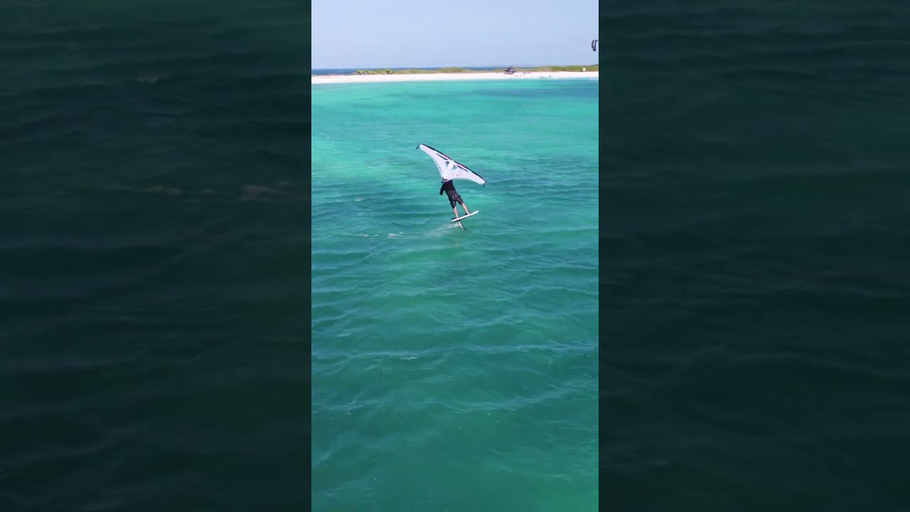 Buzzy kiter with the CORE Halo in Los Roques, Venezuela