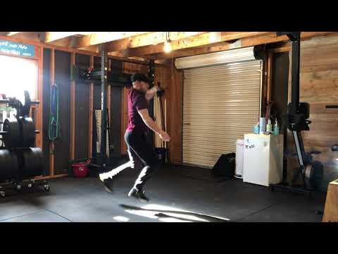 Dumbbell Single Arm Split Snatch