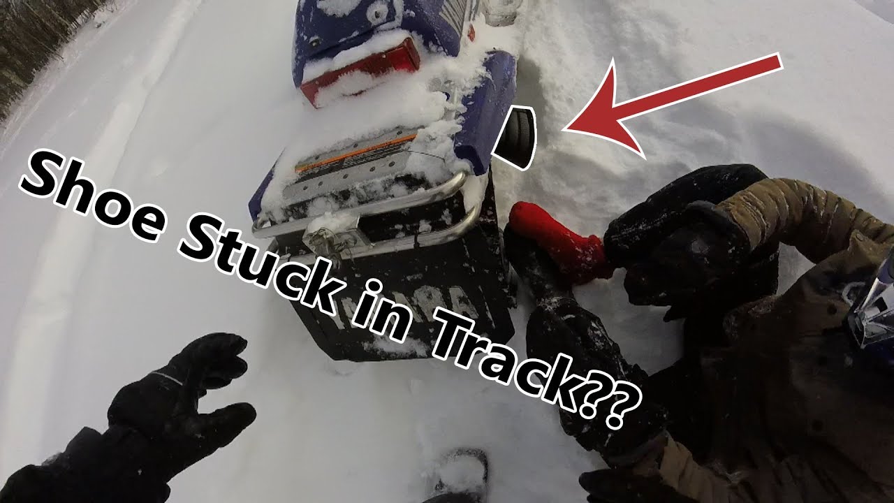 Snowmobile Stucks and Fails 2018