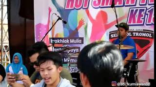 Dalan Liyane - Hendra Kumbara live SMA N 1 Rowosari