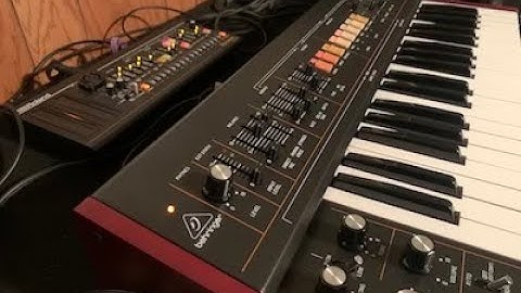 Behringer VC340 and Roland VP-03 together - Combining the analog and digital synthesizer vocoder
