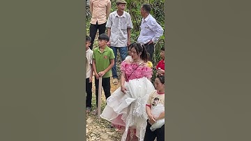 Đám cưới trang phục dân tộc dao đỏ