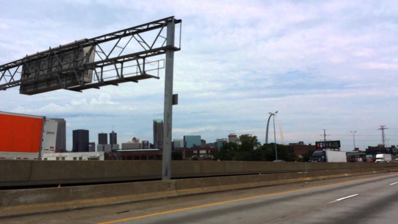 camera iphone 8 plus apk Gateway Arch St. Paul, Missouri on US Historic Route 66 July 2015