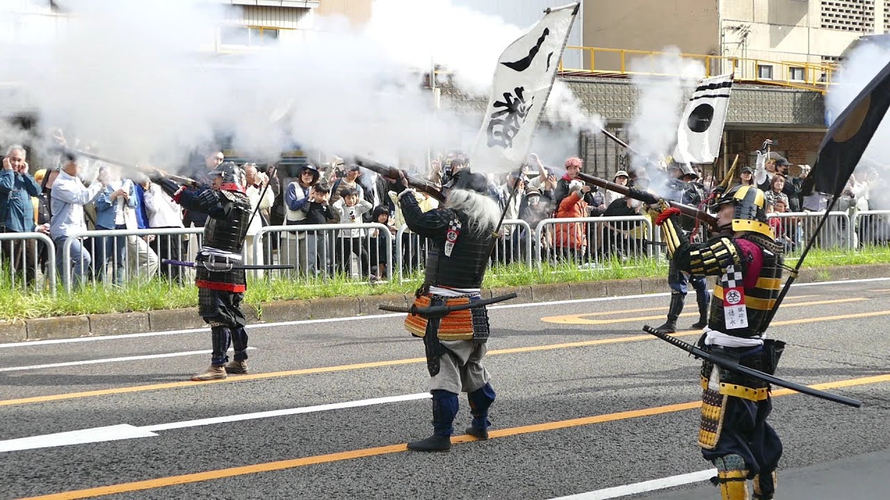 ぎふ信長まつり 2025 （愛知県古銃研究会）火縄銃鉄砲隊発砲