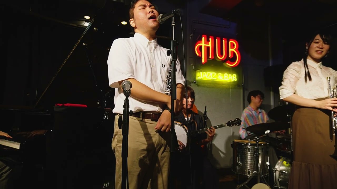 Take My Hand, Precious Lord / Crescent Honey Babes【Live performance】