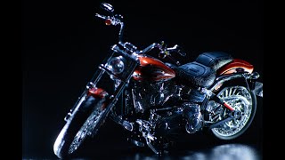 Harley Davidson 2014 H-D Custom CVO Breakout Motorcycle 1:12 Harley Davidson 2014 H-D Custom CVO Breakout Motorcycle 1:12