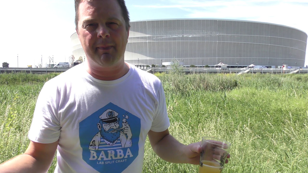 AF Brew & AleBrowar So Glitchy Lychee Hazy IPA | Russian Craft Beer Review