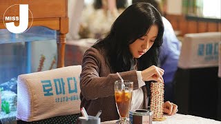 Jisoo Patiently Waits For Hae In Snowdrop, Ep 1 Eng Sub