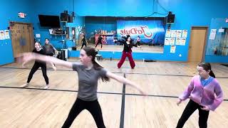 JS25 - Pre-Teen Ballet