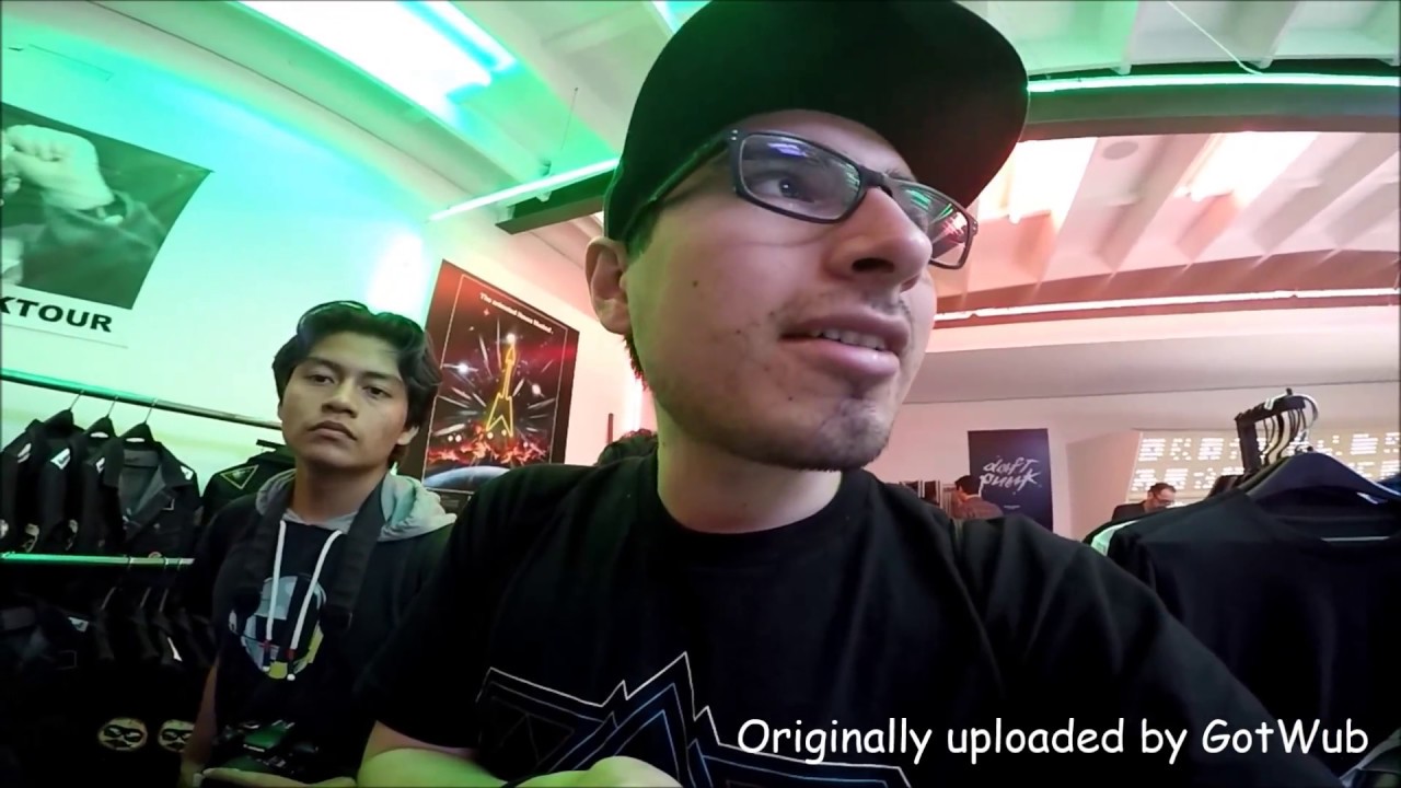 DAFT PUNK POP-UP SHOP VLOG (Day 1)