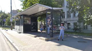 Остановочный комплекс на ул. Вышгородская, 21