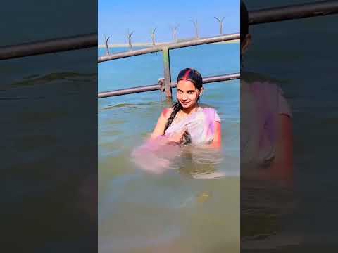 Girl Bathing in River After Holi #ganga #river