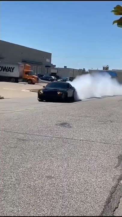 Hellcat challenger burnout