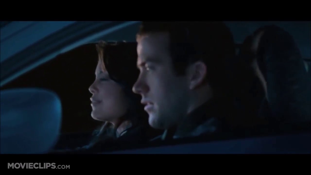 If the next NFS had a cool scene with a love interest, I want it to look similar to this...