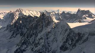 Le Mont-Blanc vu du ciel / from above