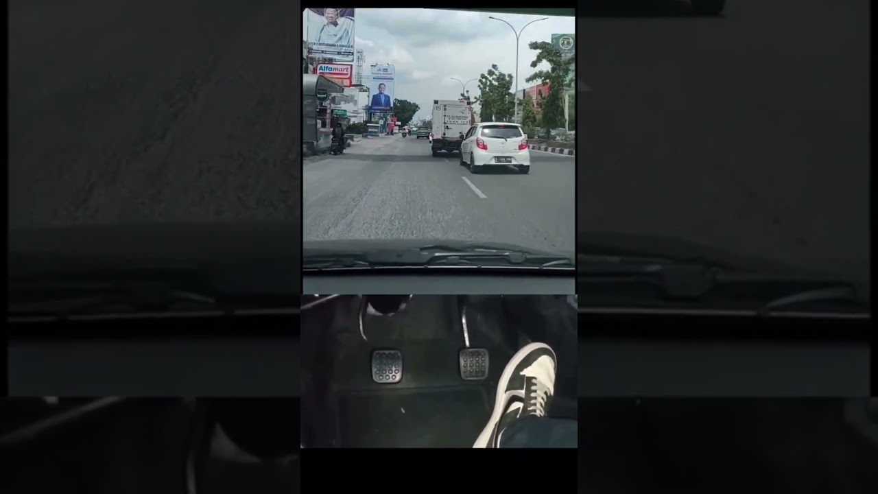 Belok kiri jalan terus 