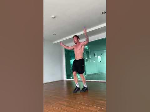 Учусь прыгать на скакалке как боксер (2 Ая тренировка) #скакалка #бокс ...