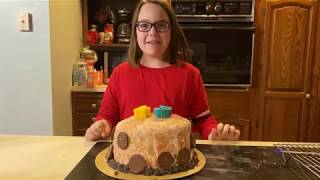 Katys Kitchen Moms 43 And Fabulous Cake