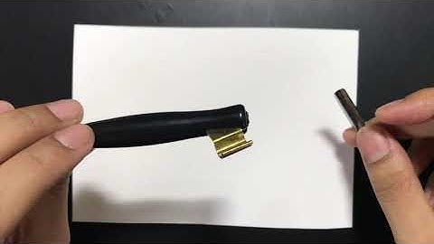 How to insert a nicco nib in an oblique nib holder | Art By Nik