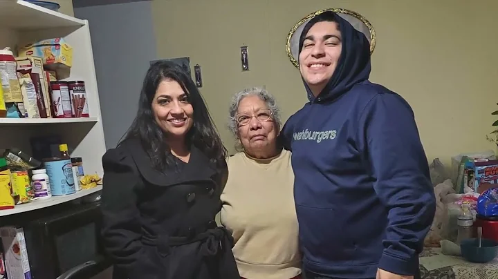 My Sweet and Amazing Mom / Lupe Gutierrez/ January...