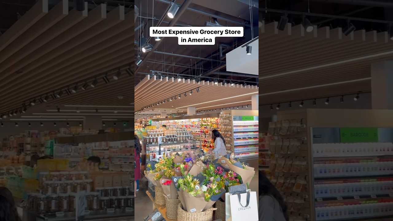 Trying the most viral items from the most expensive grocery store in America 📍Erewhon #foodreview