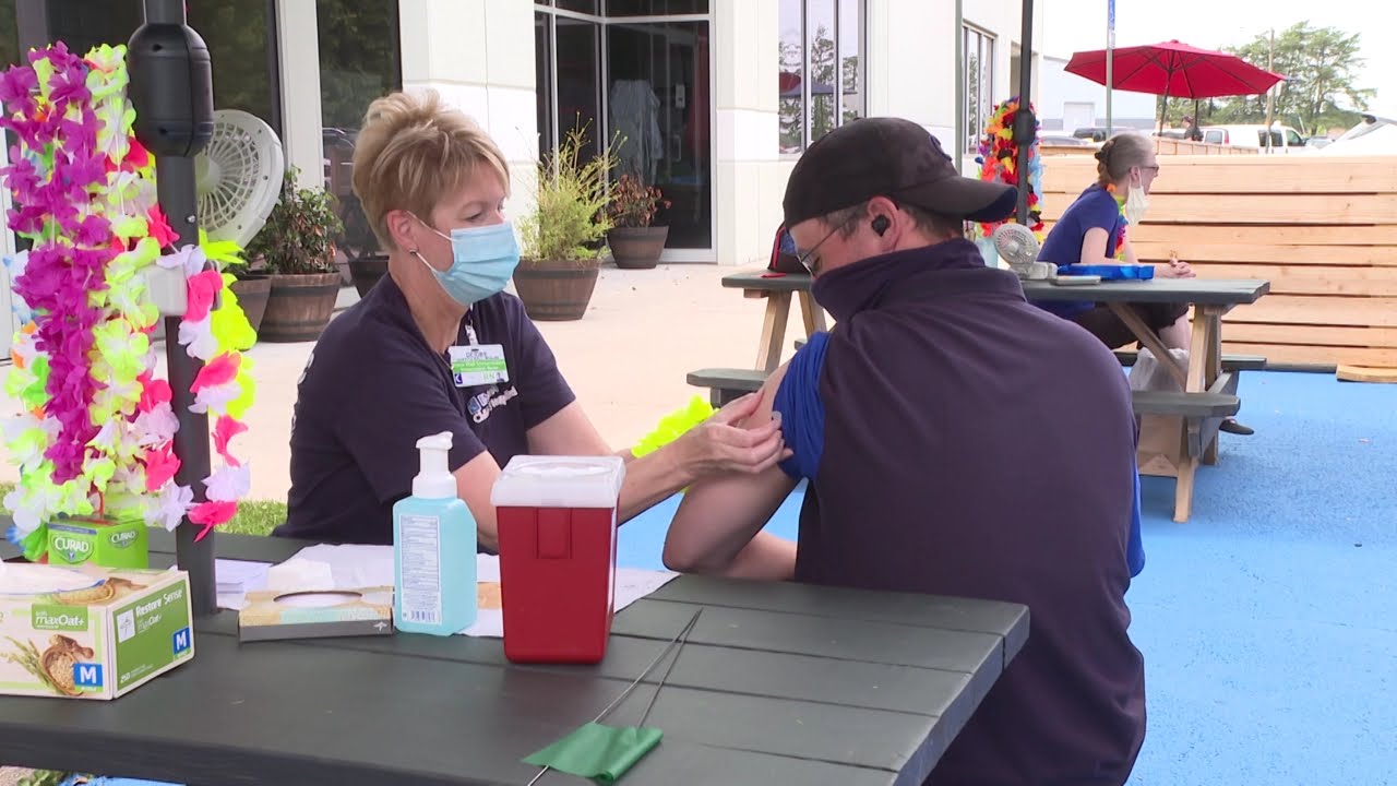 US brewery gives away Covid vaccine shots and free beer | AFP