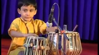 Tarjani Maaya Mela - Finger Illusion Group