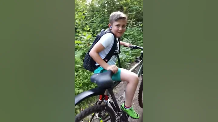 RIDING MUMS BIG BIKE