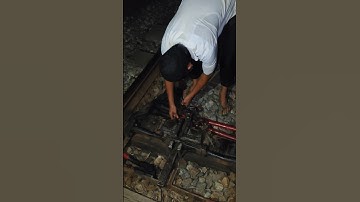 manually switch point #ytshorts #railtrack #railway #vairalshort #train #manually #switch