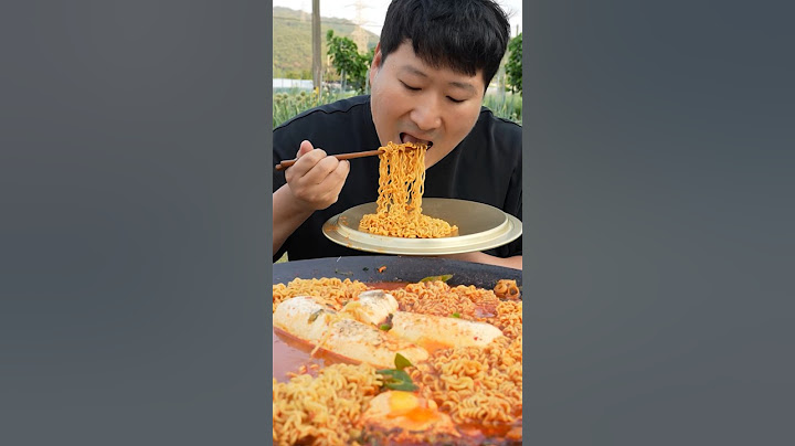 커다란 솥뚜껑에 순두부 열라면! #먹방 #shorts #요리